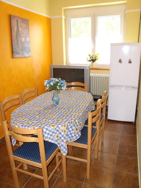 Viola Vendeghaz Apartment Kehidakustany Luaran gambar